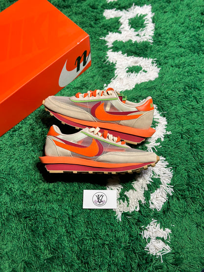 Size 11.5M (PREOWNED) Nike Sacai Waffle CLOT Net Orange