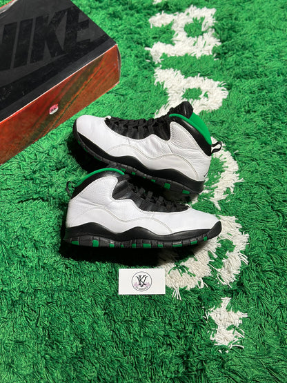 Size 10.5 (PREOWNED) Jordan 10 Seattle