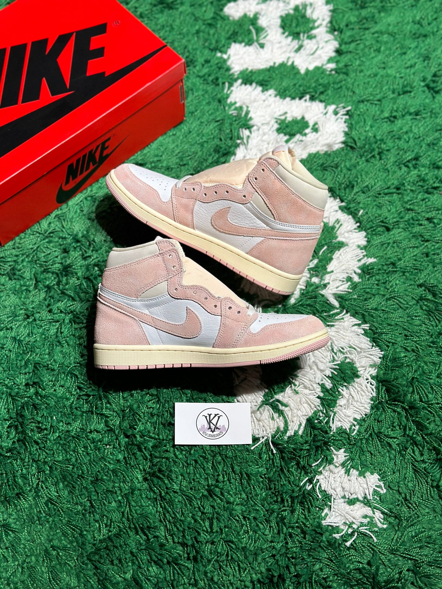 Size 9.5M/11W (NEW) Jordan 1 High Washed Pink