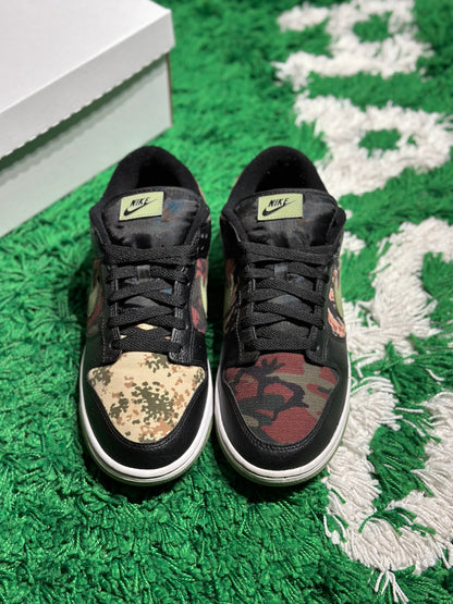 Size 10.5 (PREOWNED) Dunk Low Crazy Camo