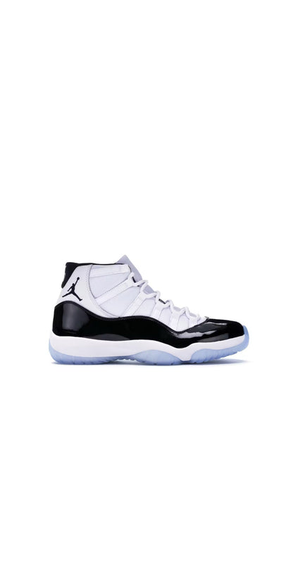 Size 9 (PREOWNED) Jordan 11 Concord 2018